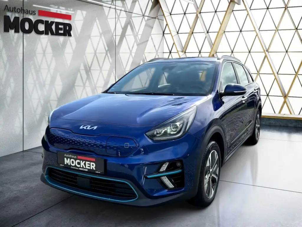 Photo 1 : Kia Niro 2022 Non renseigné