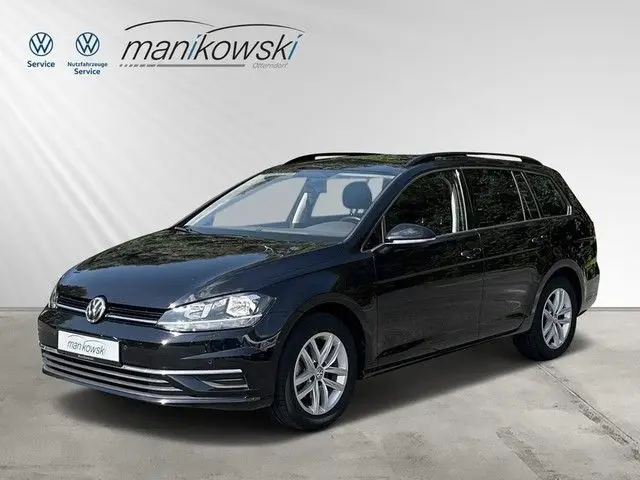 Photo 1 : Volkswagen Golf 2020 Petrol