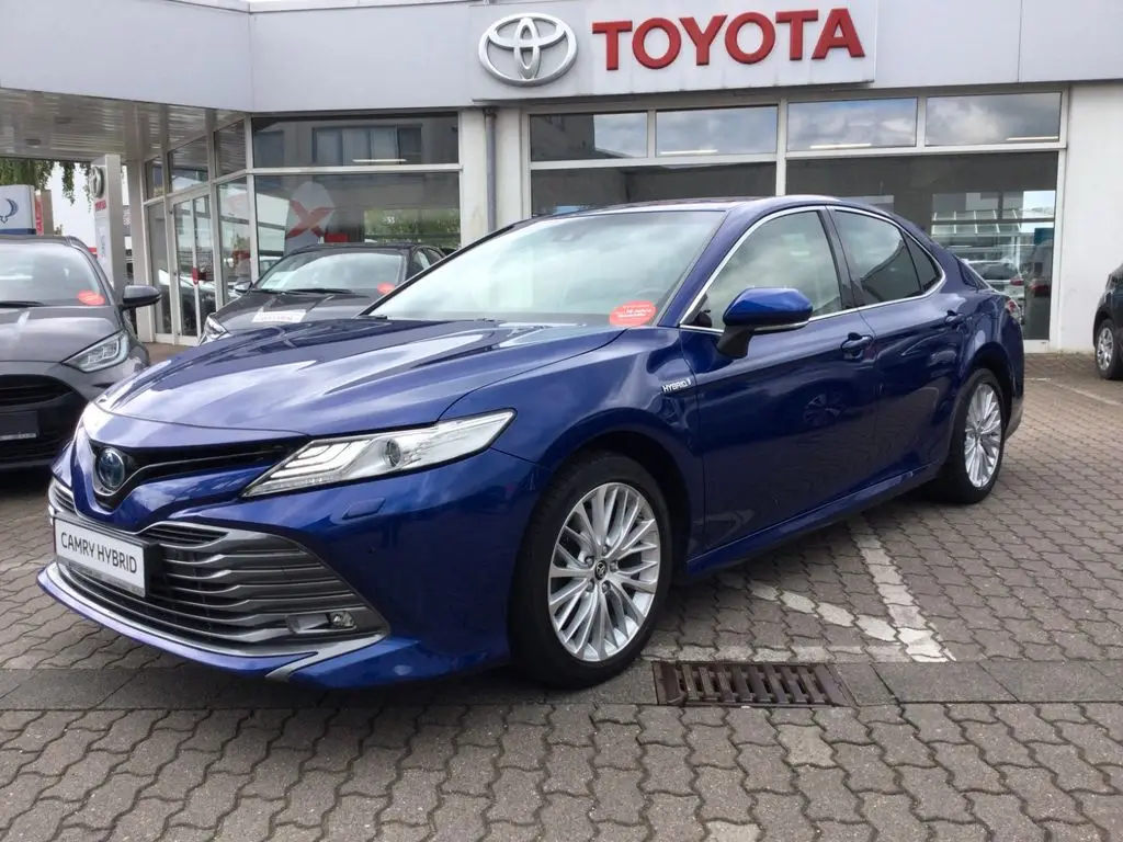 Photo 1 : Toyota Camry 2020 Hybrid