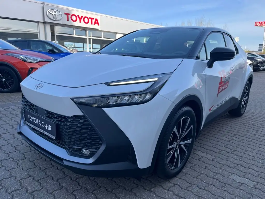 Photo 1 : Toyota C-hr 2024 Hybrid