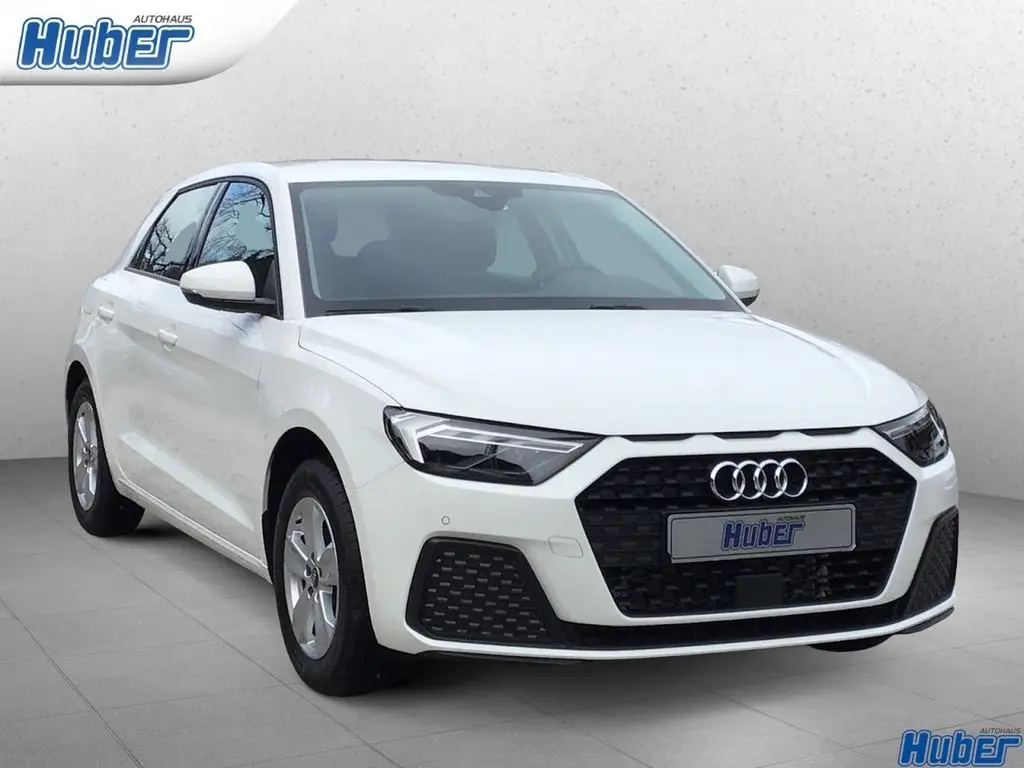 Photo 1 : Audi A1 2023 Petrol