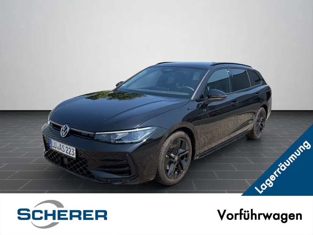 Photo 1 : Volkswagen Passat 2024 Diesel