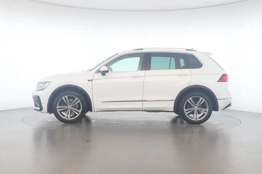 Photo 1 : Volkswagen Tiguan 2020 Essence