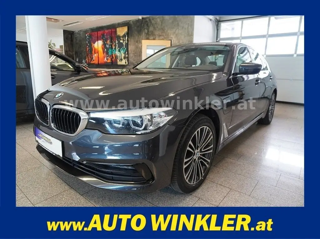 Photo 1 : Bmw Serie 5 2019 Hybride