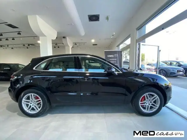 Photo 1 : Porsche Macan 2020 Essence