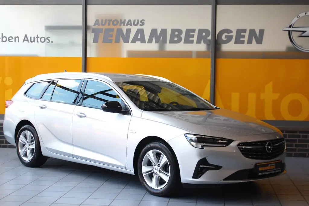 Photo 1 : Opel Insignia 2022 Petrol