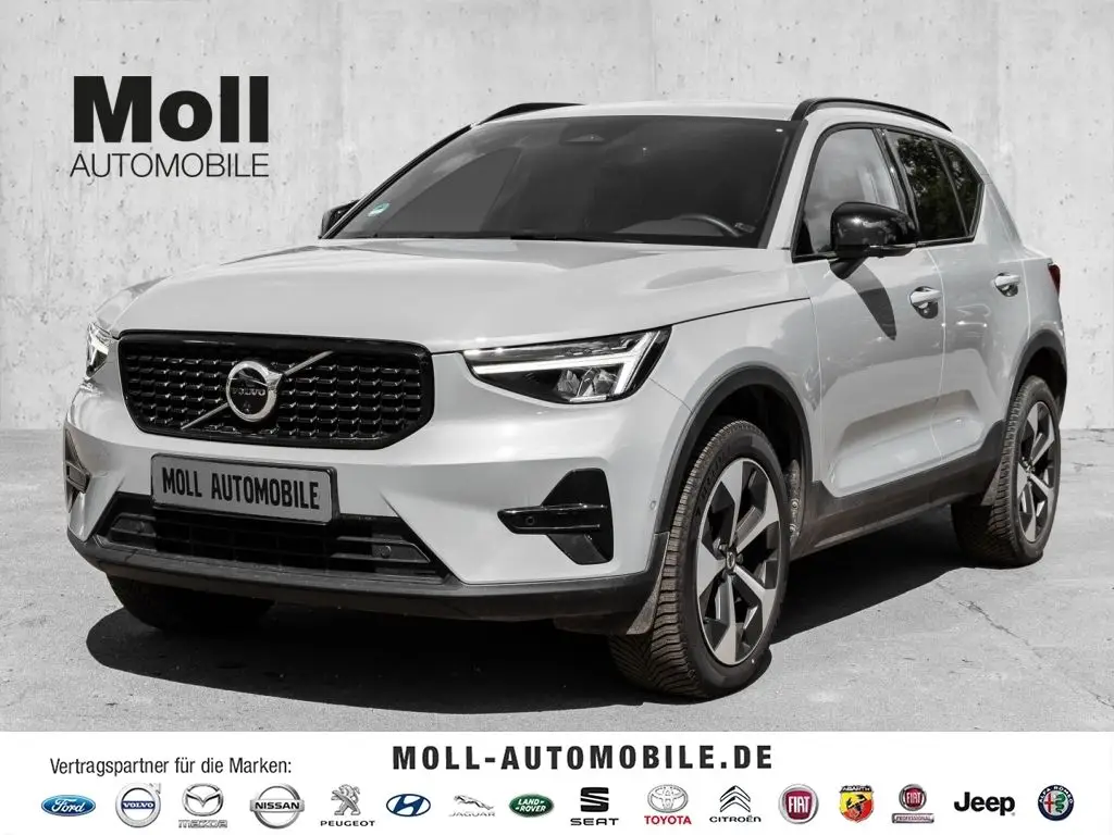 Photo 1 : Volvo Xc40 2023 Essence