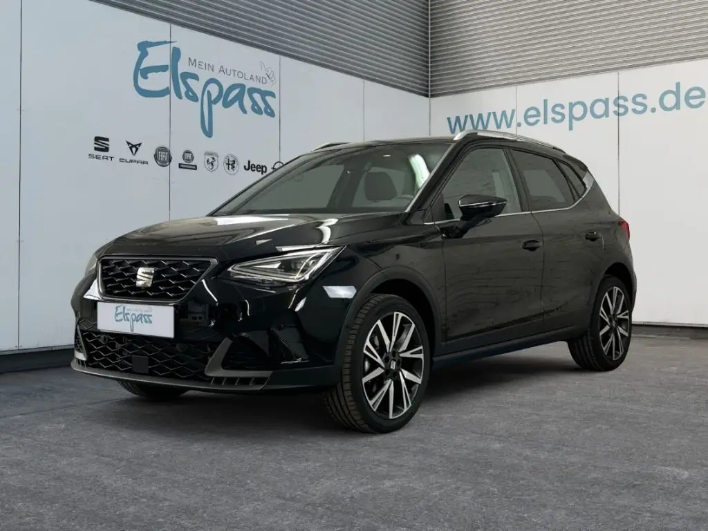 Photo 1 : Seat Arona 2024 Petrol