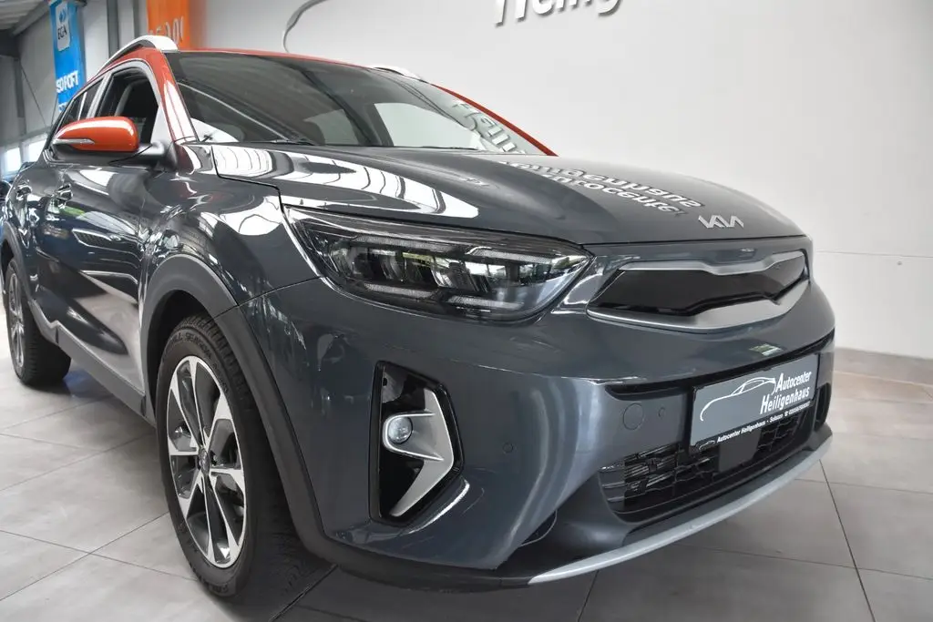 Photo 1 : Kia Stonic 2022 Essence