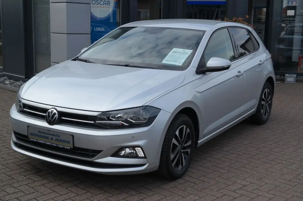 Photo 1 : Volkswagen Polo 2021 Essence