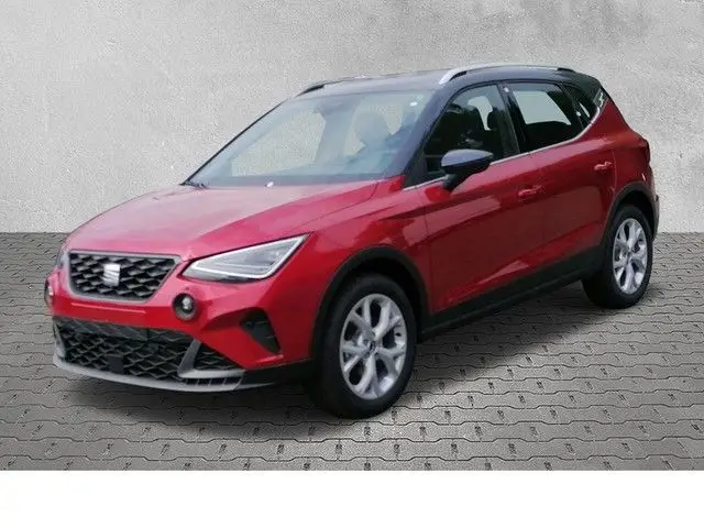 Photo 1 : Seat Arona 2024 Essence