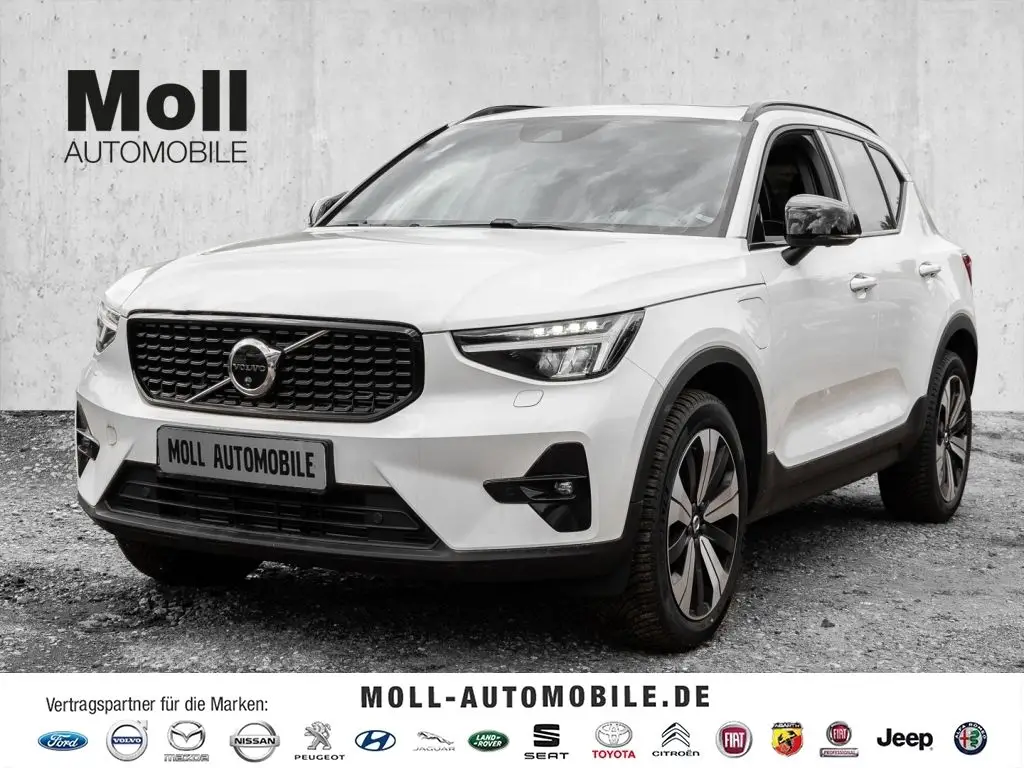 Photo 1 : Volvo Xc40 2023 Hybrid