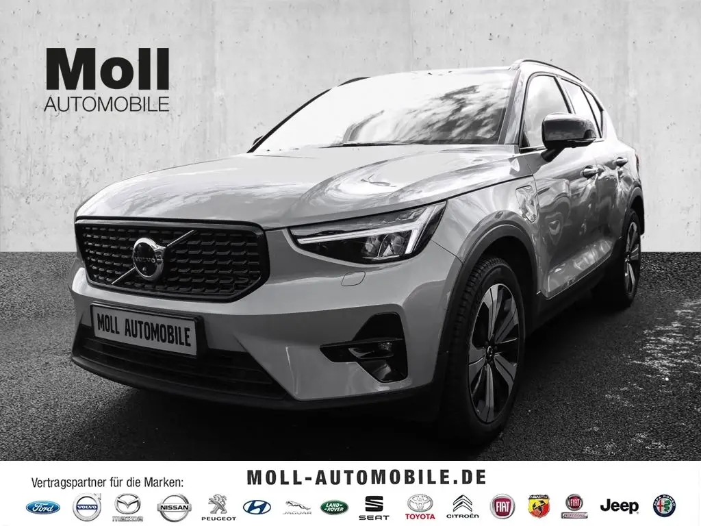 Photo 1 : Volvo Xc40 2023 Hybride