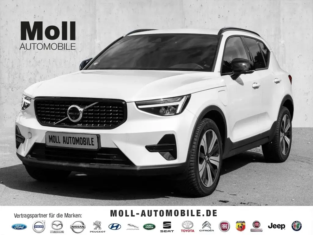 Photo 1 : Volvo Xc40 2023 Hybride