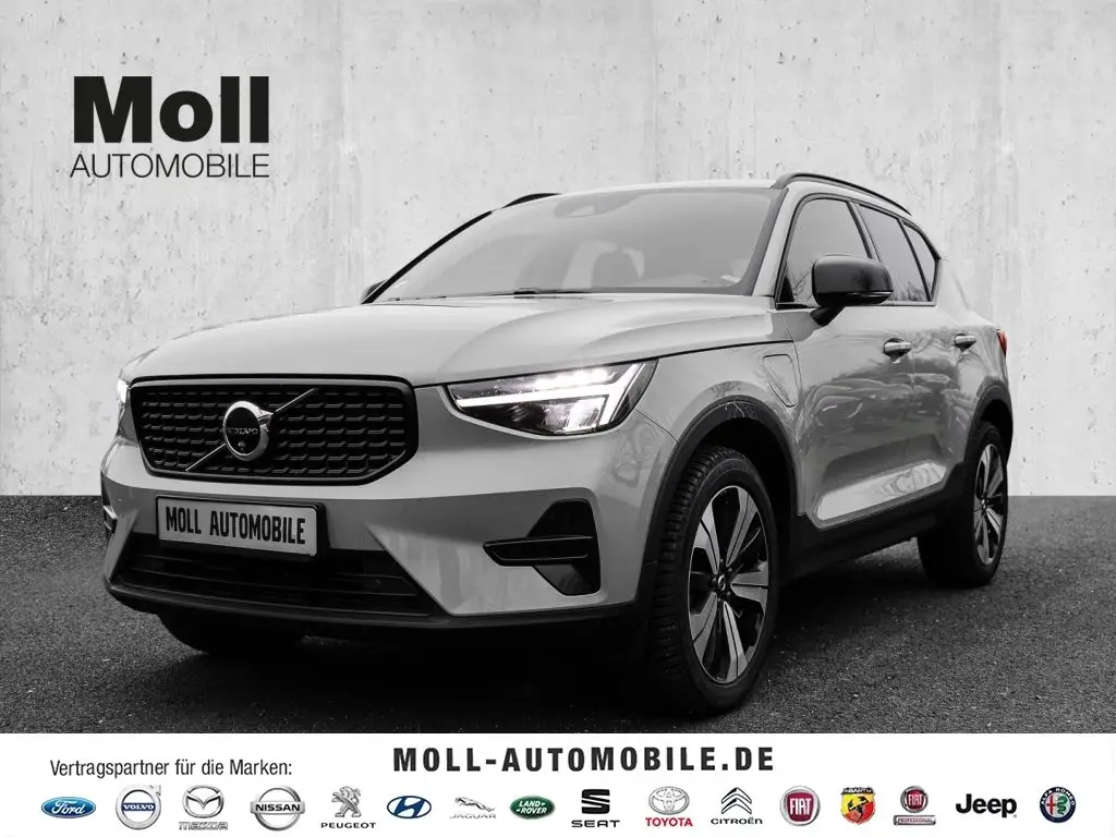 Photo 1 : Volvo Xc40 2023 Hybrid