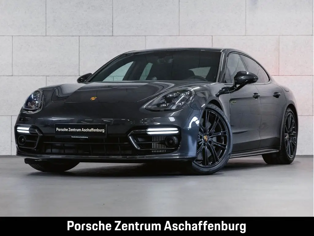 Photo 1 : Porsche Panamera 2024 Hybride