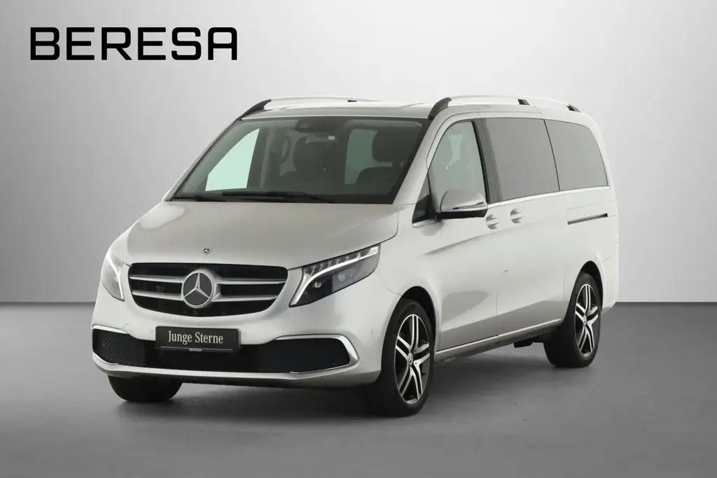 Photo 1 : Mercedes-benz Classe V 2023 Diesel