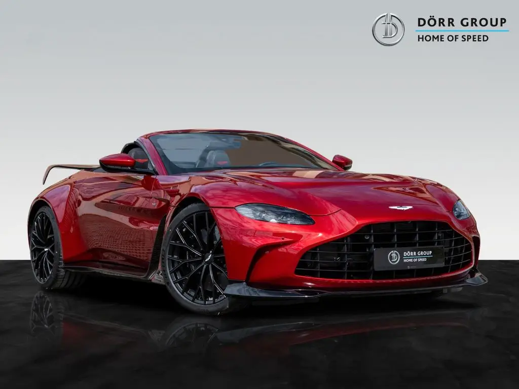 Photo 1 : Aston Martin V12 2023 Petrol