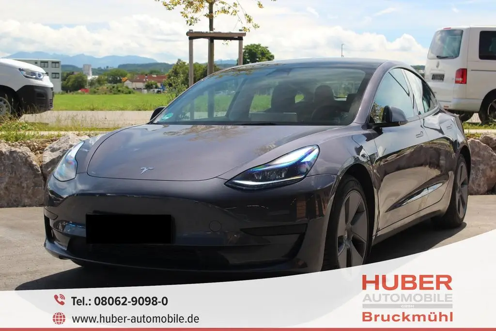 Photo 1 : Tesla Model 3 2022 Not specified