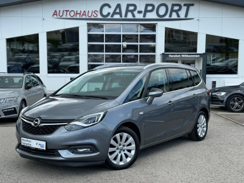 Photo 1 : Opel Zafira 2016 Diesel