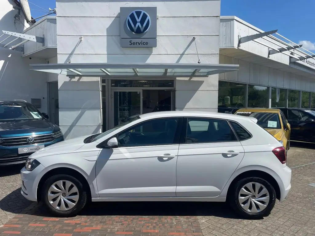 Photo 1 : Volkswagen Polo 2020 Essence