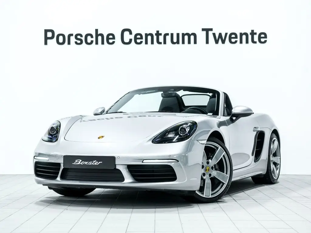 Photo 1 : Porsche Boxster 2022 Petrol