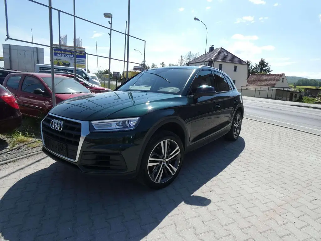 Photo 1 : Audi Q5 2017 Diesel