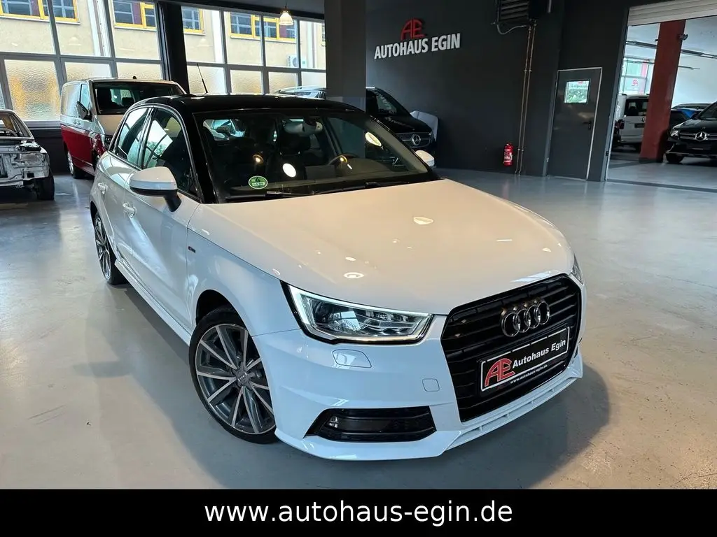 Photo 1 : Audi A1 2018 Petrol