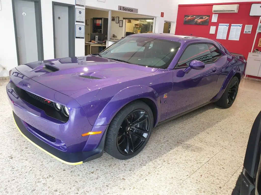 Photo 1 : Dodge Challenger 2024 Petrol