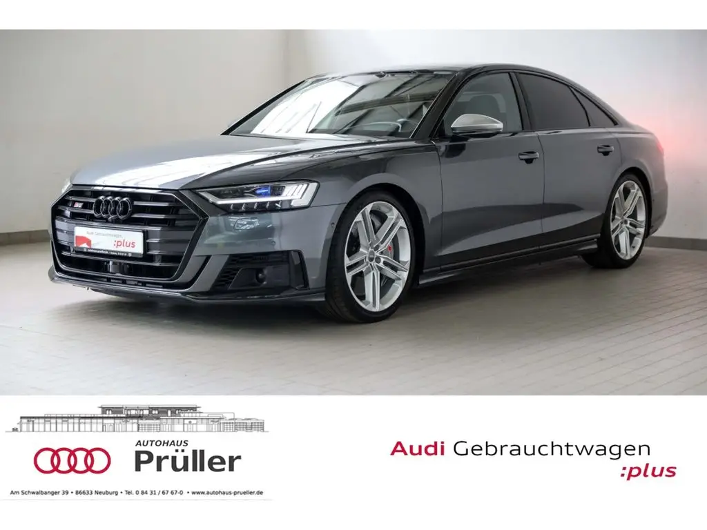 Photo 1 : Audi S8 2020 Petrol