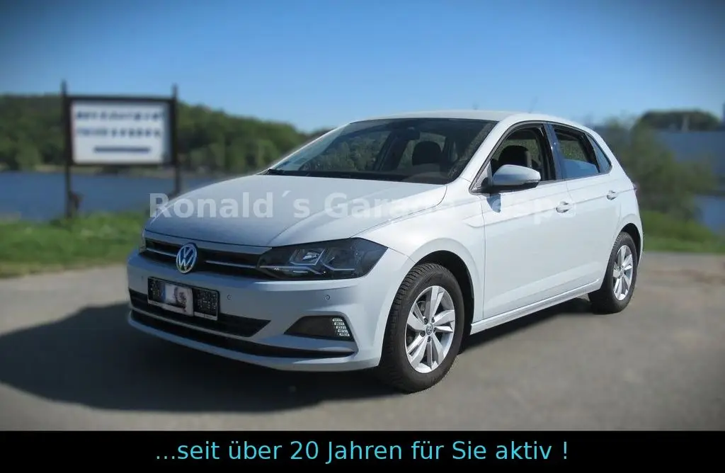 Photo 1 : Volkswagen Polo 2017 Petrol