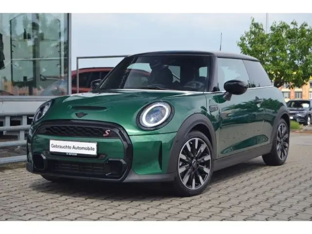 Photo 1 : Mini Cooper 2023 Petrol