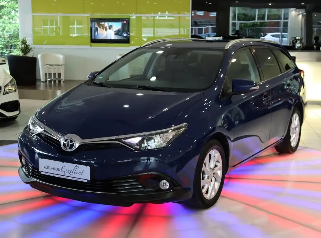 Photo 1 : Toyota Auris 2018 Essence