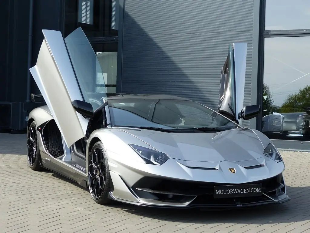 Photo 1 : Lamborghini Aventador 2020 Petrol