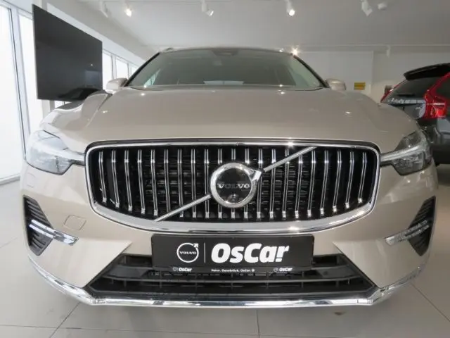 Photo 1 : Volvo Xc60 2024 Diesel