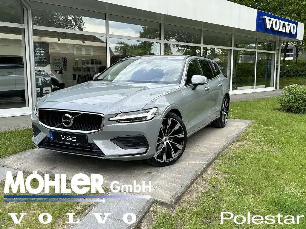 Photo 1 : Volvo V60 2023 Diesel