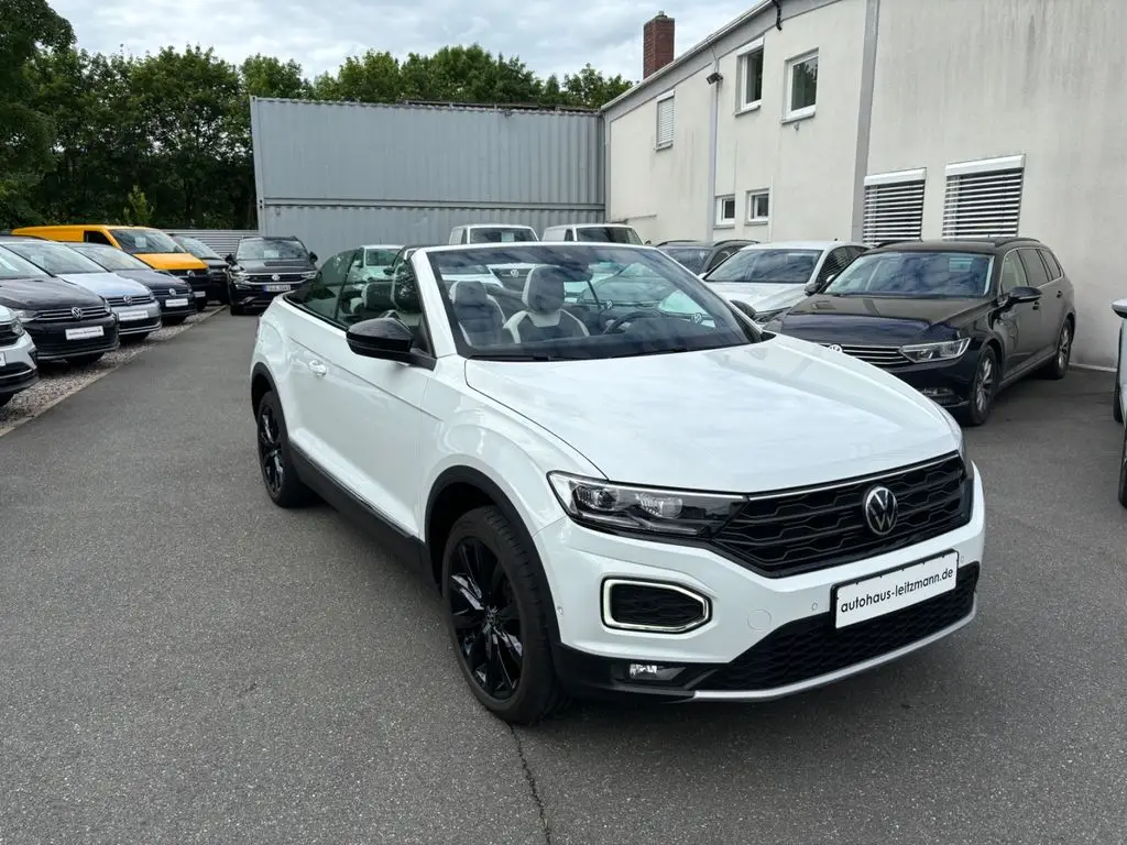 Photo 1 : Volkswagen T-roc 2021 Petrol