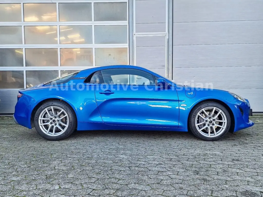 Photo 1 : Renault Alpine A110 2022 Petrol