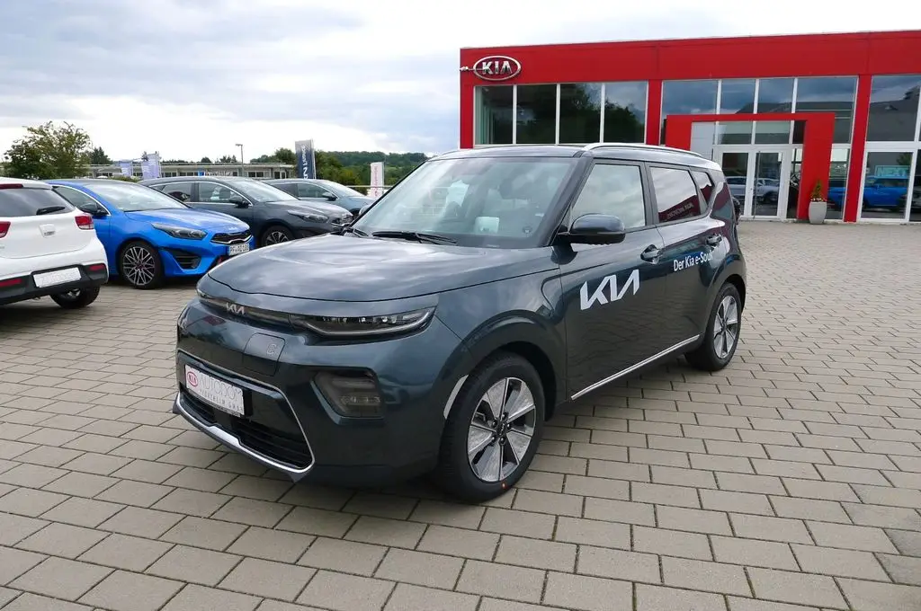 Photo 1 : Kia Soul 2024 Non renseigné