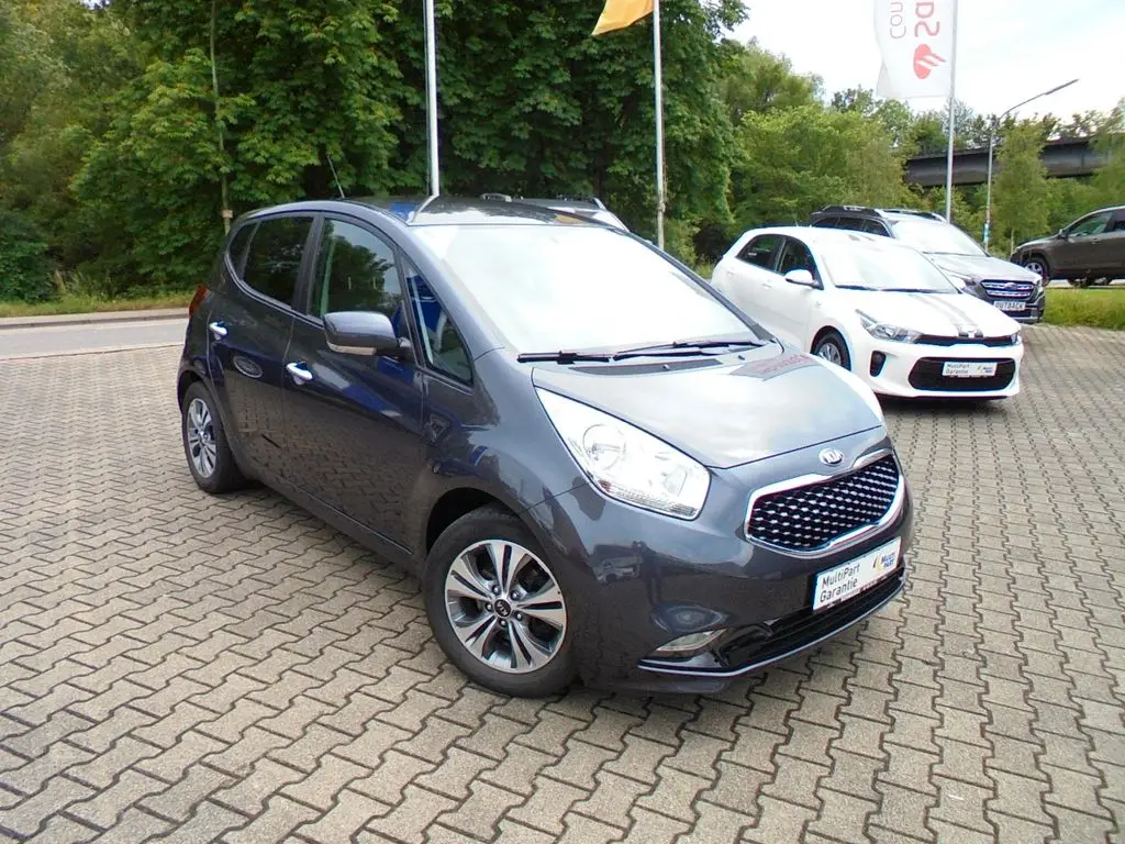 Photo 1 : Kia Venga 2017 Petrol