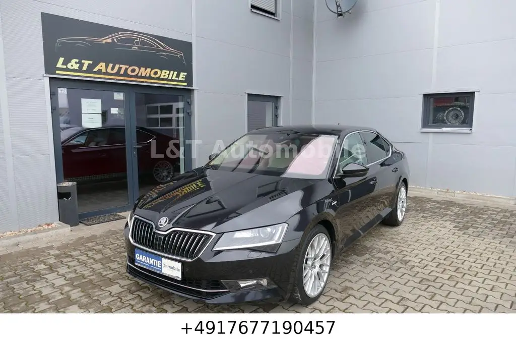 Photo 1 : Skoda Superb 2016 Essence