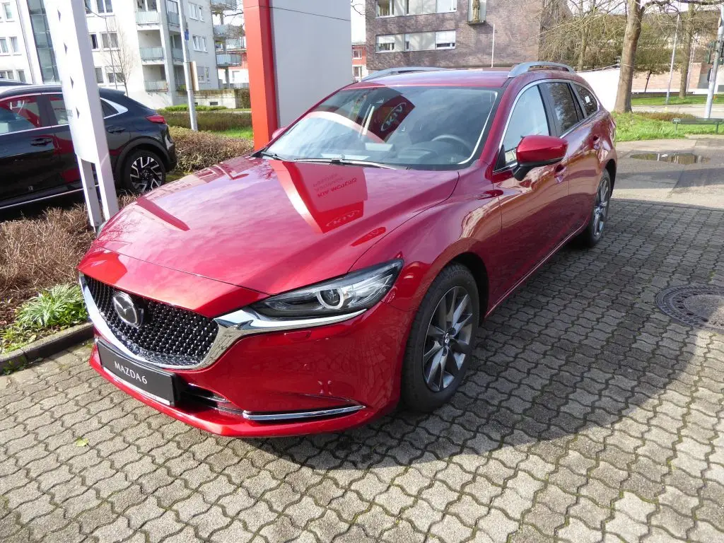 Photo 1 : Mazda 6 2023 Essence