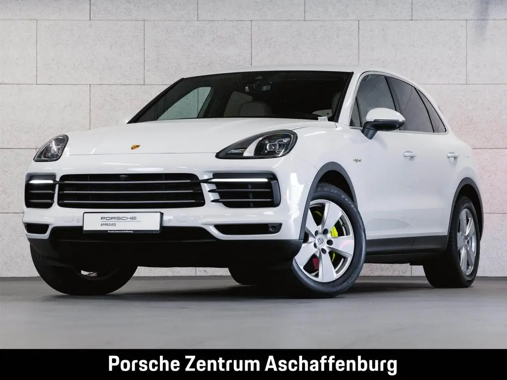 Photo 1 : Porsche Cayenne 2021 Hybrid