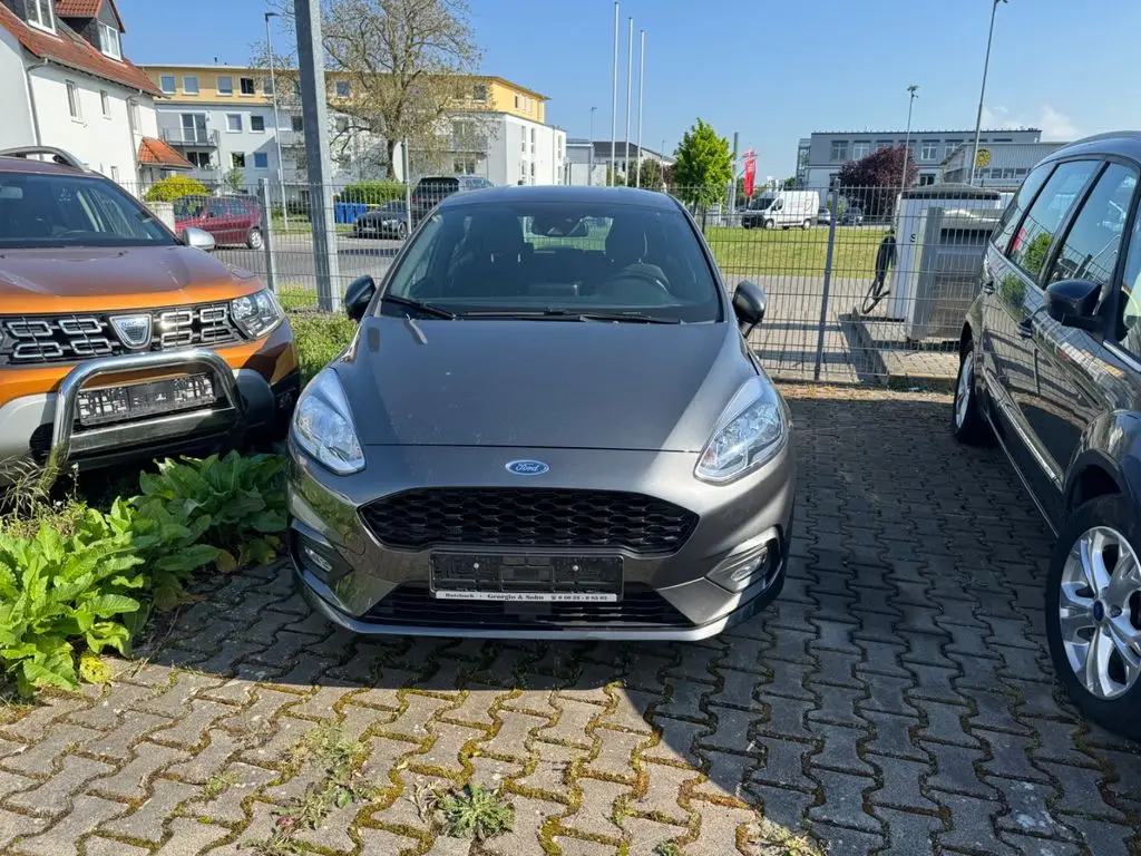 Photo 1 : Ford Fiesta 2019 Petrol