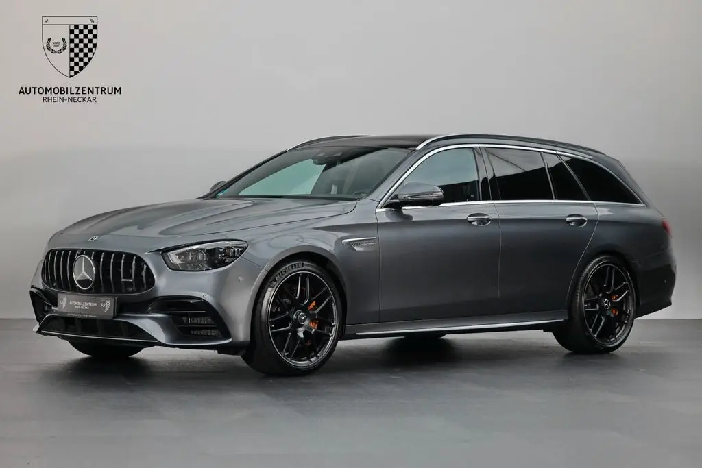 Photo 1 : Mercedes-benz Classe E 2021 Petrol