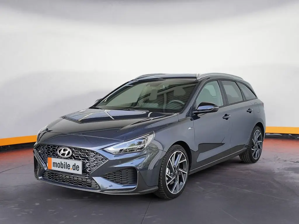 Photo 1 : Hyundai I30 2023 Petrol