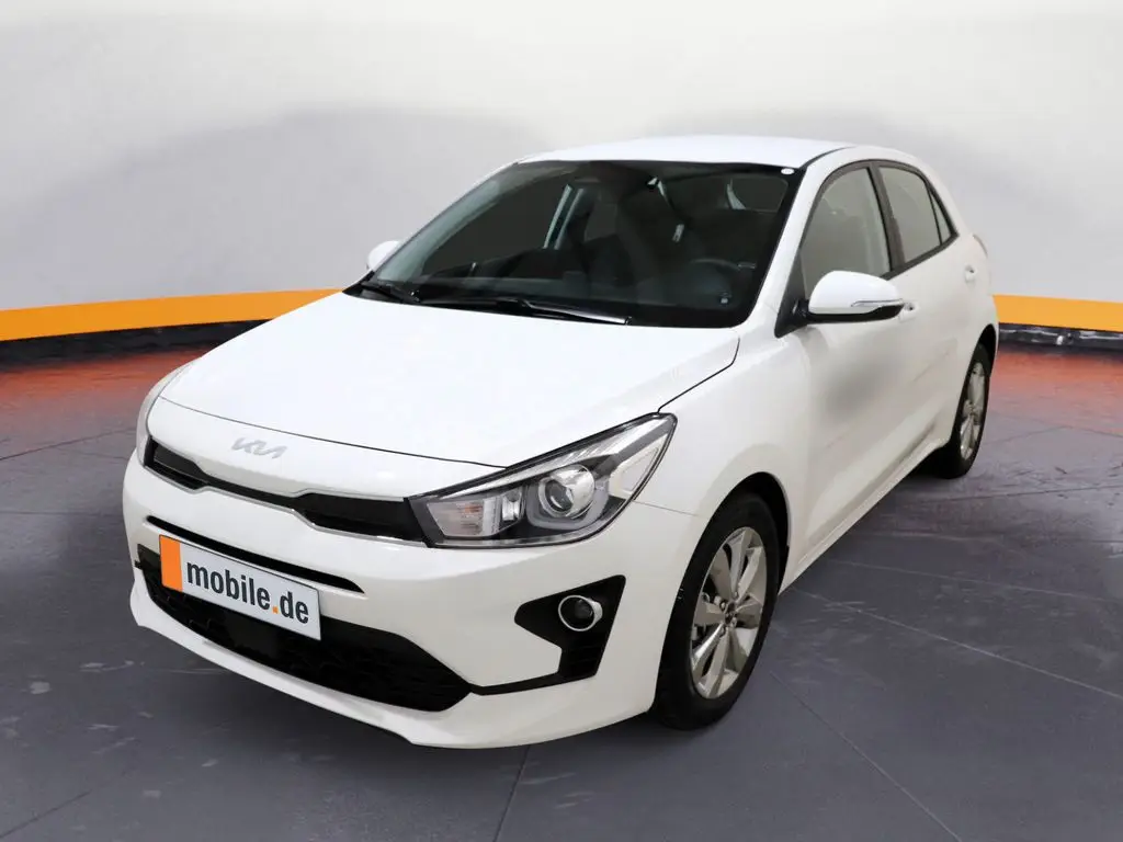 Photo 1 : Kia Rio 2023 Essence