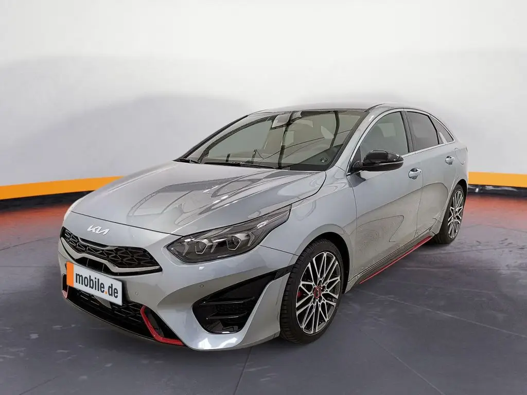 Photo 1 : Kia Proceed 2024 Essence