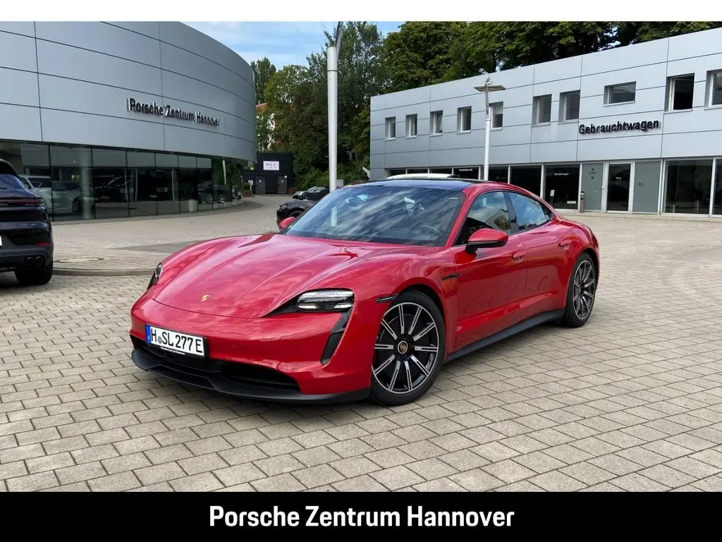 Photo 1 : Porsche Taycan 2024 Not specified