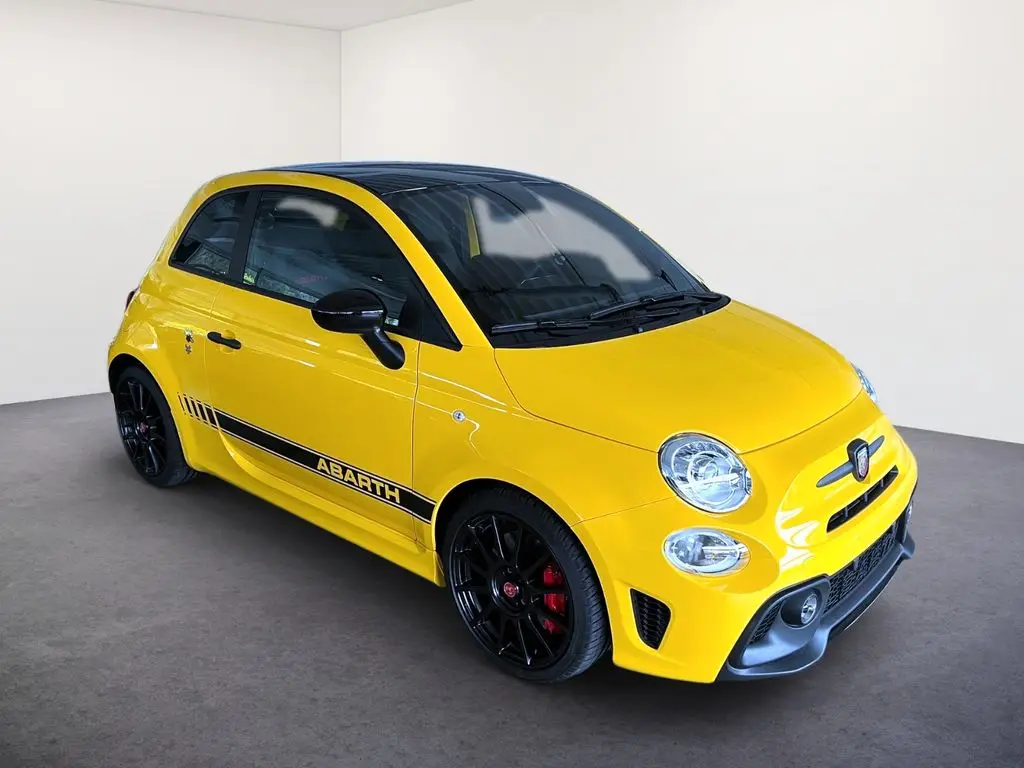 Photo 1 : Abarth 595 2021 Essence